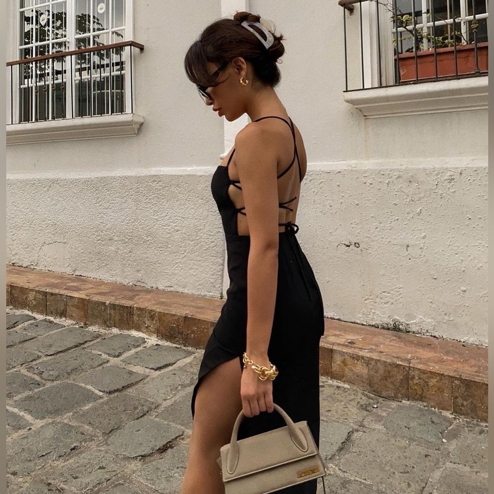 Dress - Picture 3 of 4